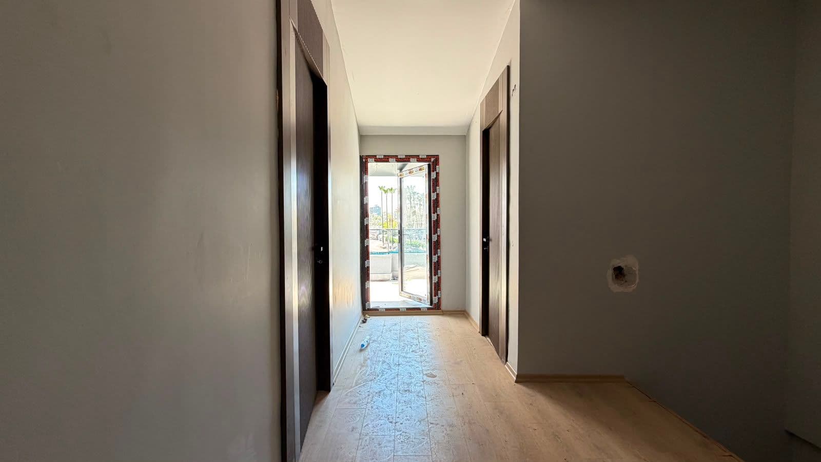 Mersin Davultepe'de Denize Sıfır 7+1 Triplex Villa 35