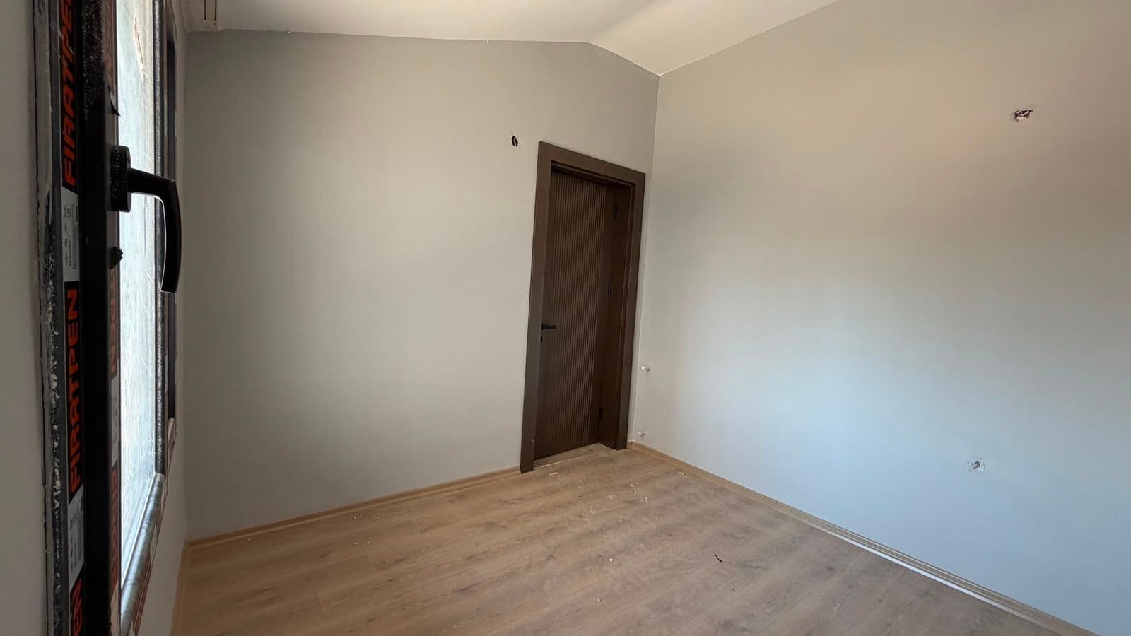Mersin Davultepe'de Denize Sıfır 7+1 Triplex Villa 38