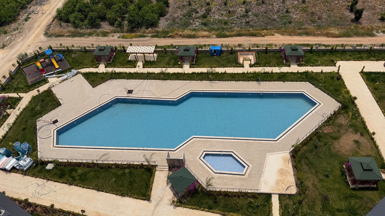 Mersin Çeşmeli'de Taksit İmkanı Bulunan Daire Seçenekleri