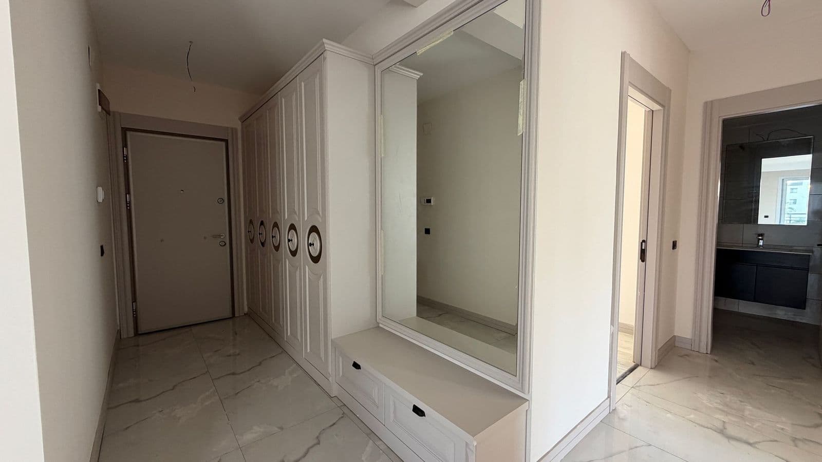 Mersin Arpaçbahşiş'te 2+1 Satılık Daire 4