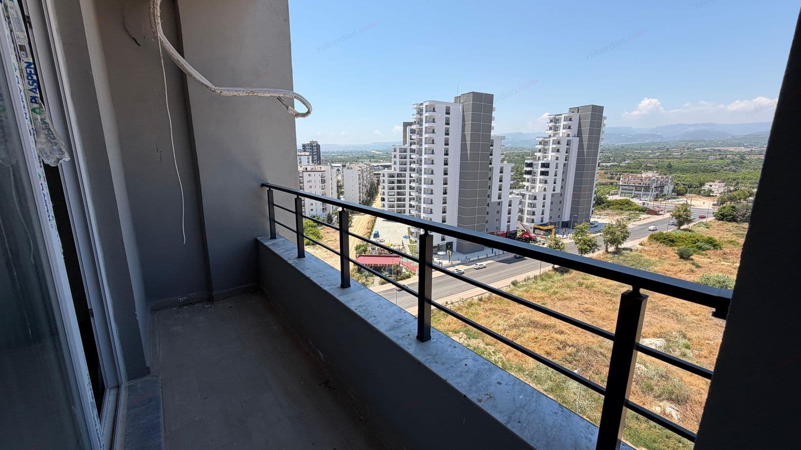 Mersin Tece'de Deniz Manzaralı 2+1 Satılık Daire 15