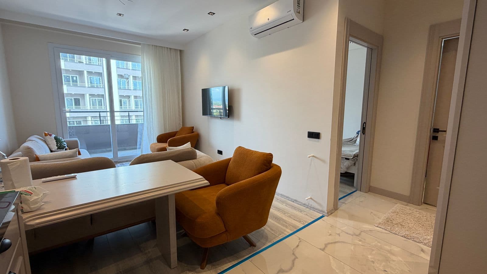 Mersin Arpaçbahşiş'de 1+1 Deniz Manzaralı Eşyalı Daire 2