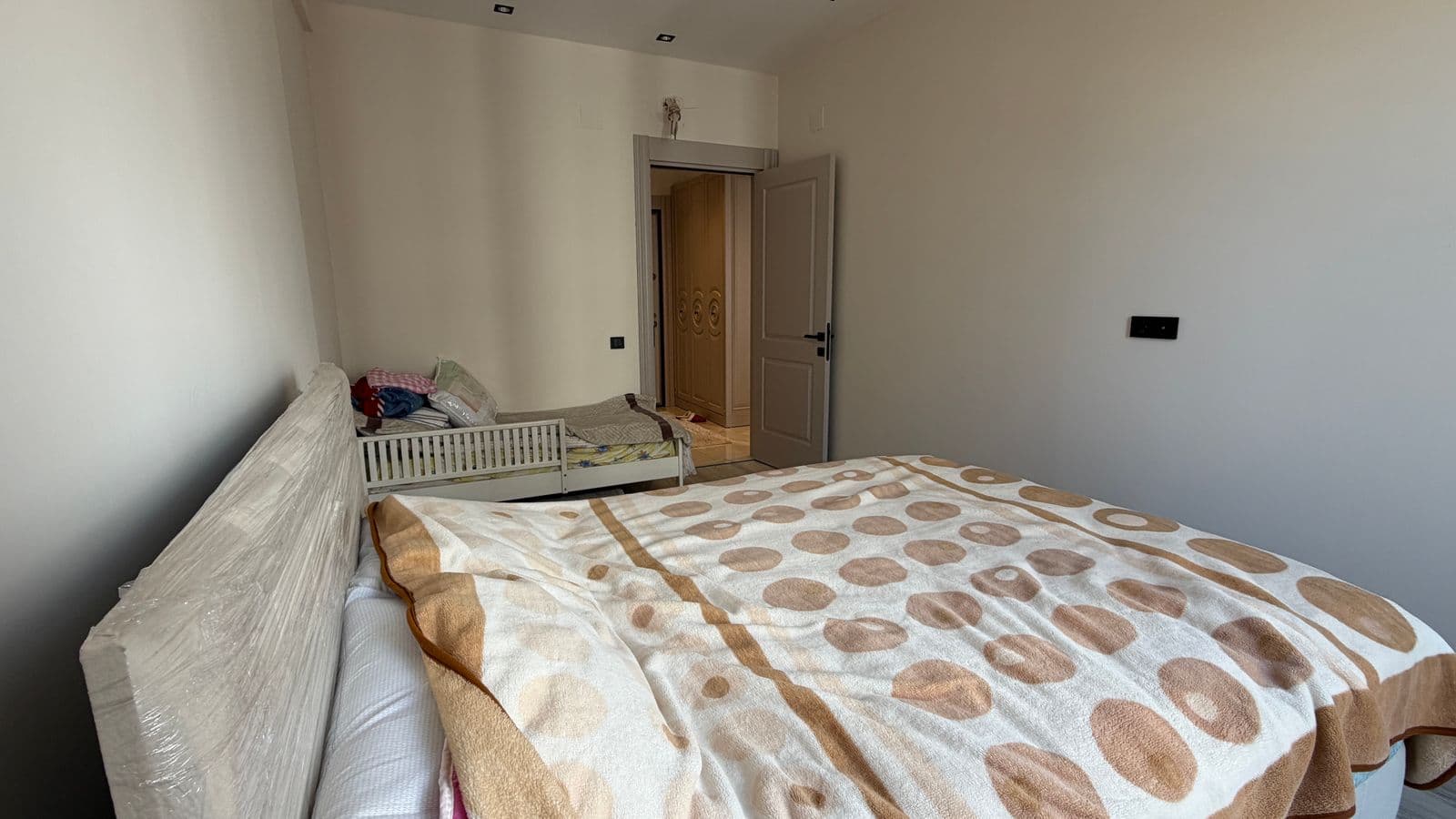 Mersin Arpaçbahşiş'de 1+1 Deniz Manzaralı Eşyalı Daire 4