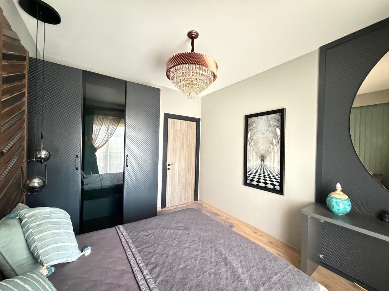 Mersin Çeşmeli'de Denize Yakın, Full Eşyalı Mimar Tasarımlı 1+1 6