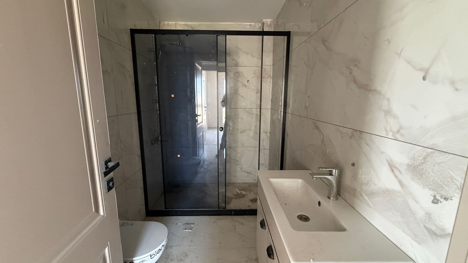 Mersin Tece'de Satılık 2+1 Havuzlu Daire 9