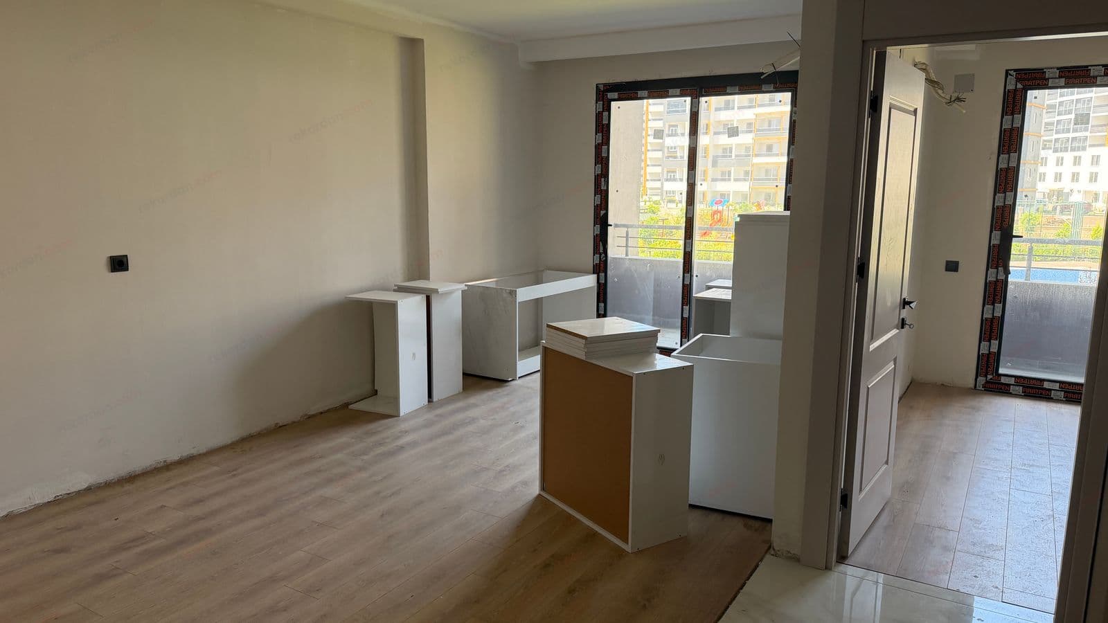 REKORDAN, MERSİN TÖMÜK MAHALLESİNDE SATILIK MODERN 2+1 DAİRE 18